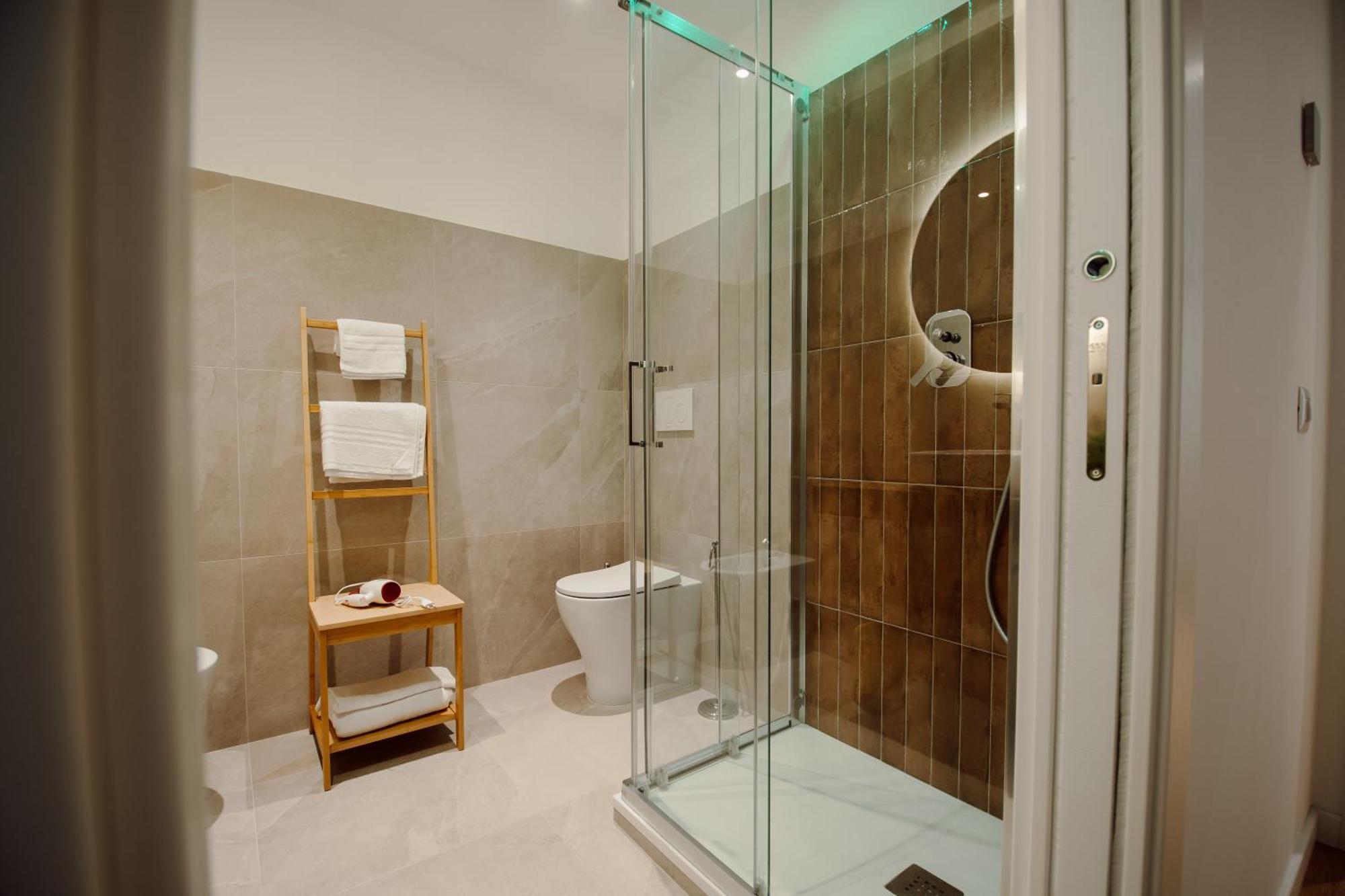 Sweet Dreams Hotel Civitavecchia Ngoại thất bức ảnh